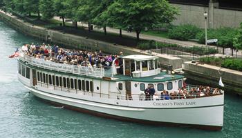 Chicago Architecture Center River Cruise Aboard First Lady