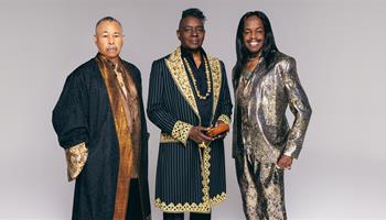 PARKING PASSES ONLY Earth, Wind & Fire