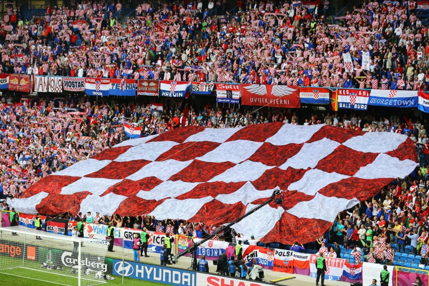 クロアチア戦 Uefa ユーロ 予選 チケット クロアチア戦 Uefa ユーロ 予選 フィクスチャーのチケットを買う Viagogo