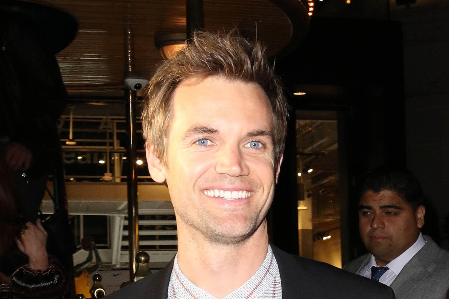 tyler hilton tour dates