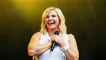 BRAWO OPEN Mittwoch Abendticket: Beatrice Egli - Live mit Band