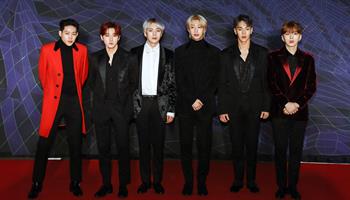 MONSTA X 12/17 チケット 2連番 New Monsta X WANTED First Limited Edition CD Trading card