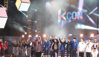 PARKING PASSES ONLY KCON USA - Friday Convention