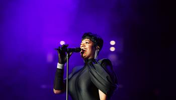 PARKING PASSES ONLY Fantasia and Anthony Hamilton