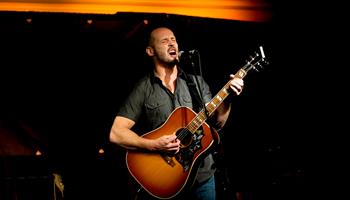 PARKING PASSES ONLY Paul Thorn