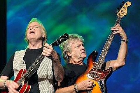 The Moody Blues: John Lodge Fred Kavli Theatre-Thousand Oaks Civic Arts ...