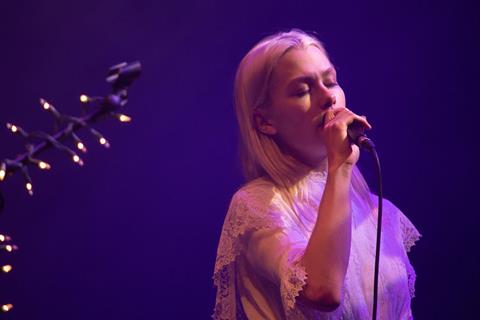 Phoebe Bridgers Tickets | Phoebe Bridgers Tour Dates 2023 and Concert ...