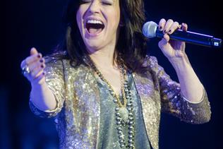 Martina Mcbride Chevalier Theater Medfordでのチケット 21年 10月 7日 木 Viagogo