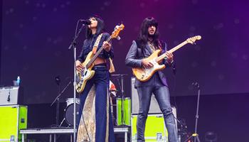 Khruangbin