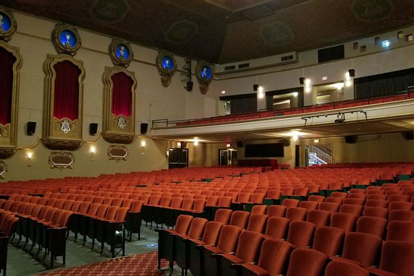 Paramount Theatre - Middletown
