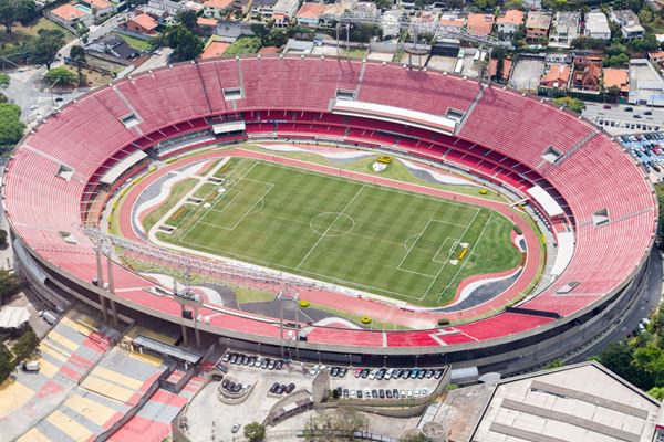 Ingressos Coldplay Morumbi - Estádio Cícero Pompeu de Toledo São Paulo |  seg 13 mar 2023 - viagogo