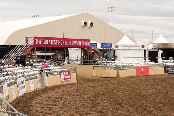 Barrett-Jackson Scottsdale 2024 - 1/26 Friday WestWorld Of Scottsdale ...