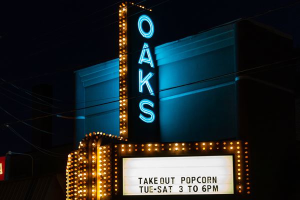 The Oaks Theater