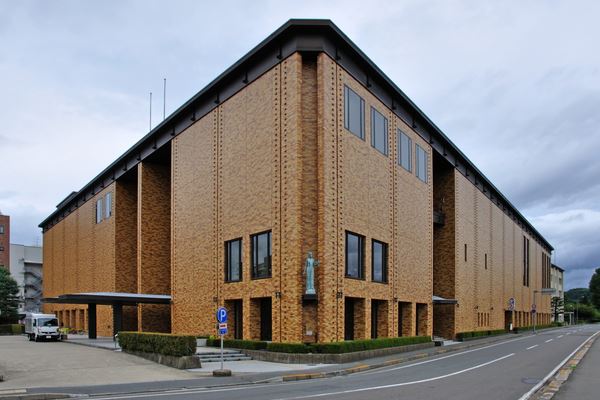 Tosai Classic Hall (Iwate Prefectural Hall) - Middle Hall