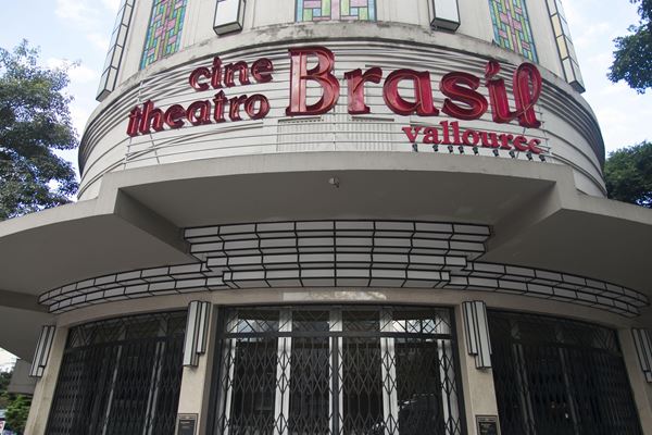 Teatro de Câmara - Cine Theatro Brasil Vallourec