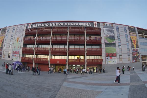 Estadio Enrique Roca Fernandez